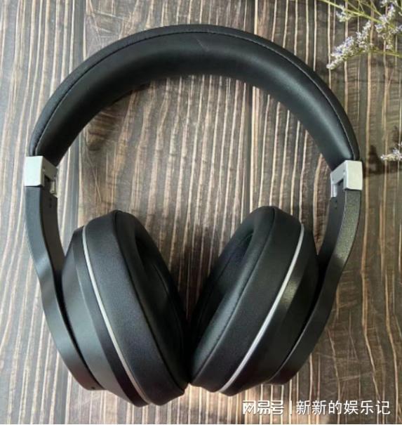 戴降噪耳机是音乐的守护者尊龙凯时app网站4款头(图3)